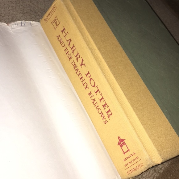 HARRY POTTER AND THE DEATHLY HALLOWS - Picture 3 of 6